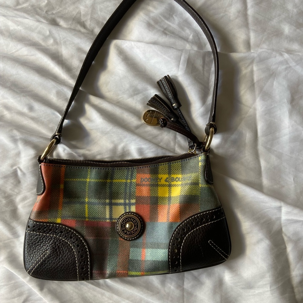 Vintage Dooney and Bourke Shoulder Bag